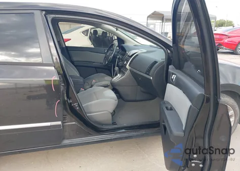 2010 Nissan Sentra 2.0S z USA, uszkodzony, nr VIN 3N1AB6AP3AL695658